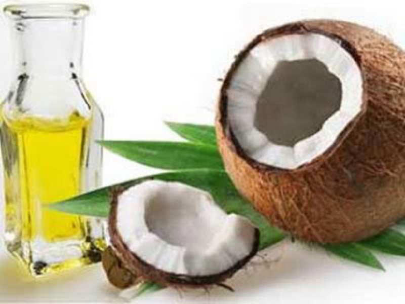 Aceite de coco: propiedades y usos en cosmética