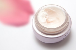 OCU saca el ranking de las mejores cremas antiarrugas 