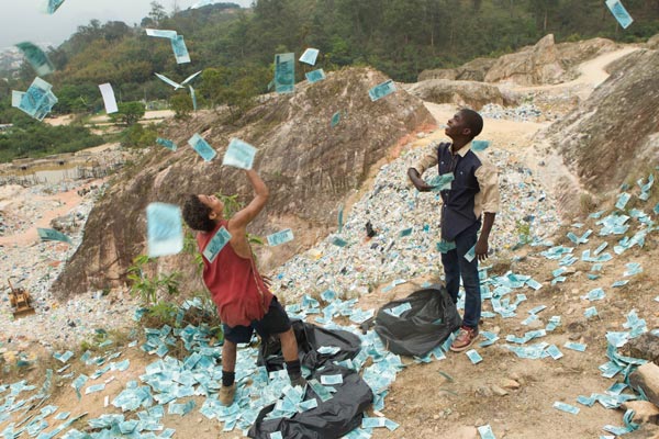 “Trash. Ladrones de esperanza”, crítica de la película y fotogramas
