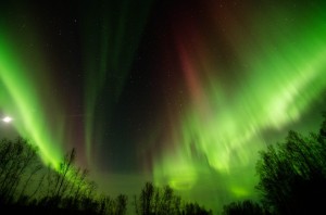 El origen de las auroras boreales está en la interacción del viento solar con el campo magnético terrestre - CC-by Fairbanksmike