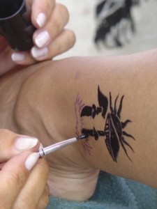 Tatuajes temporales de henna