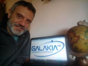 Fernando Gamboa posa para galakia.com