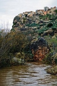 Liétor sobre el río Mundo. Fotos cedidas por la Diputación Albacete