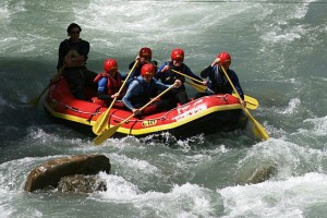 640px-Rafting – copia
