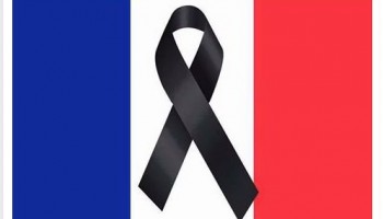 Bandera París Atentados Terroristas Noviembre 2015