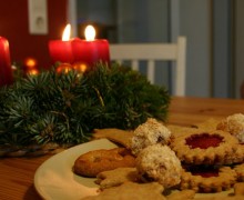 Galletas de Navidad decoradas, una receta dulce con canela y jengibre