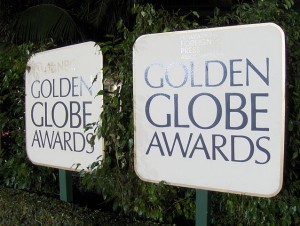 638px-Golden_Globe_Awards_signs