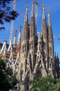 Turismo-en-Barcelona-España-Iglesia-de-la-Sagrada-Familia – copia