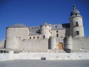 Castillo-fortaleza en un viaje por tierra de Comuneros, Archivo General de Simancas 