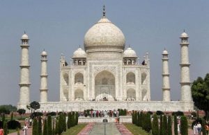 Taj Mahal, Elisabeth G Iborra